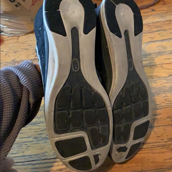 Nike Flyknit Lunar Running Shoes - Picture 3 of 3